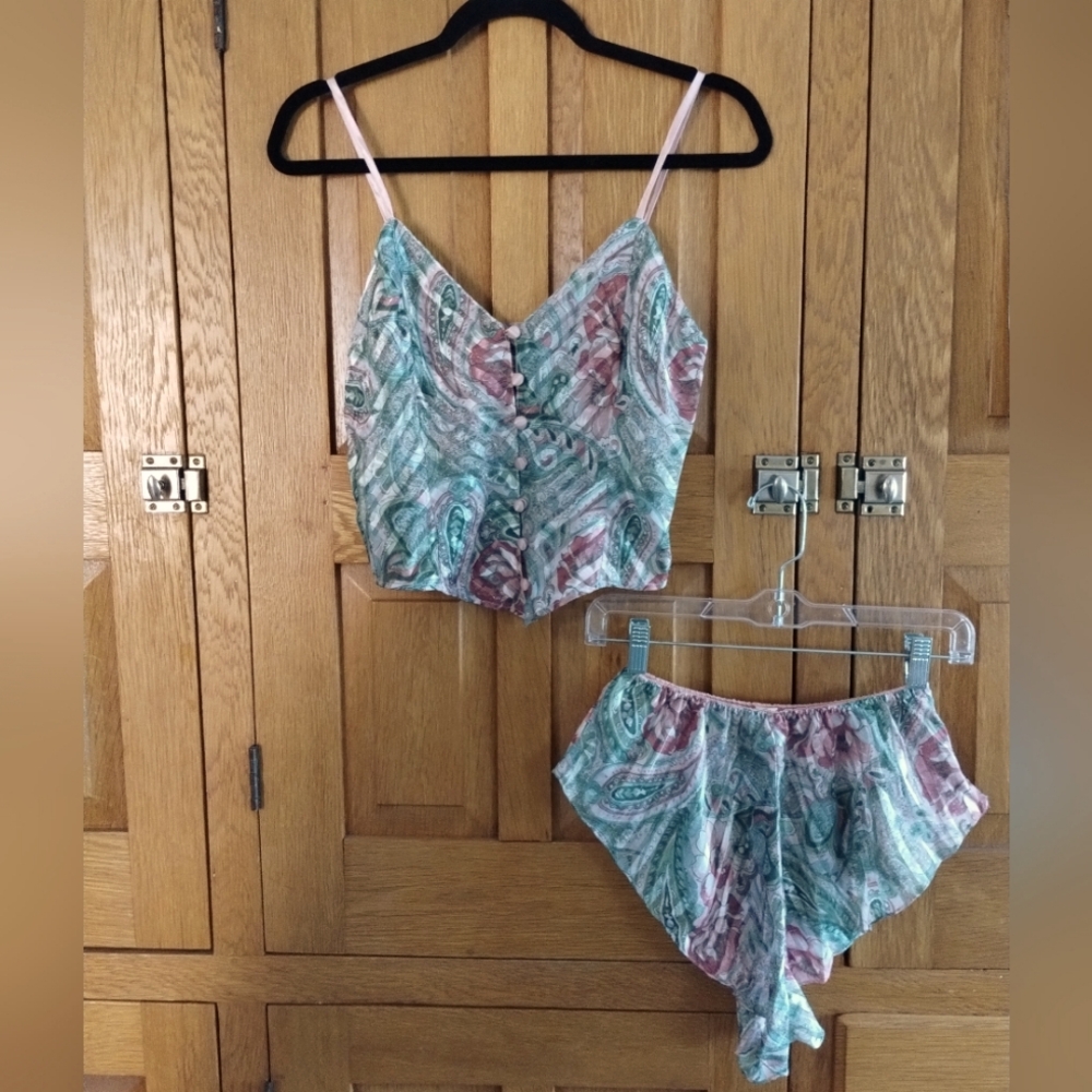 GORGEOUS Vintage Victoria's Secret gold label satin floral lingerie set